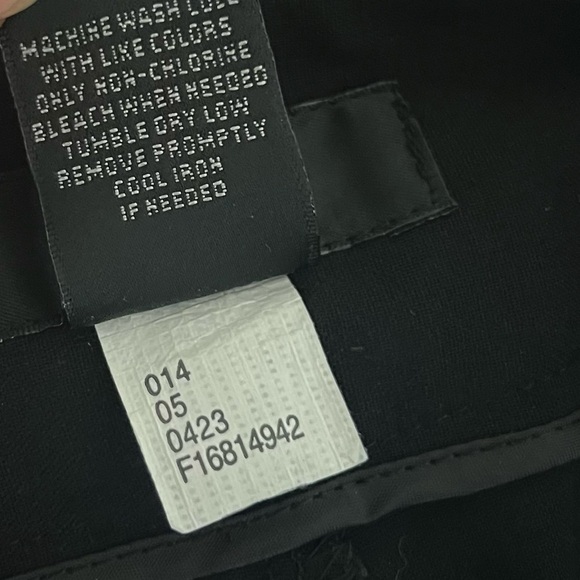 Mossimo Black Dressy Low Rise Bermuda Dress Shorts 10 - Picture 8 of 8